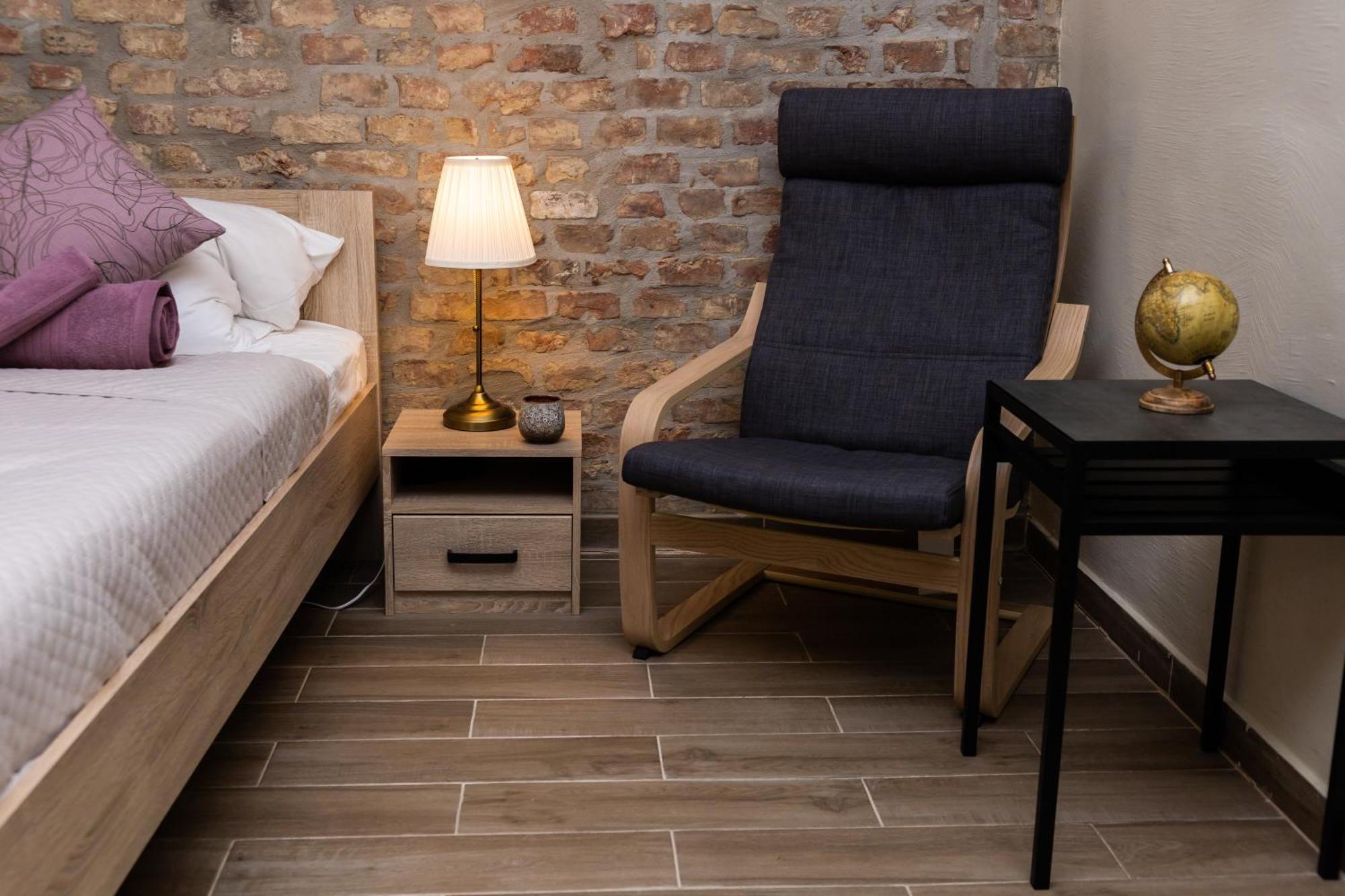 Comfortable Romantic 1 Bedroom Apartment Near Augarten Wien Exterior foto